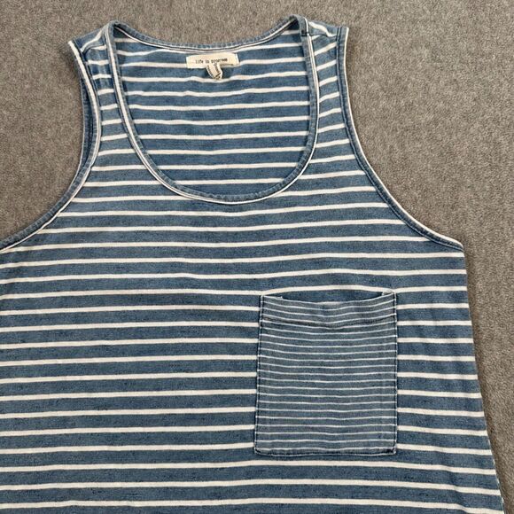 Life In Progress Stripe Pocket Tank Top Womens X-Small Chambray White Scoop Neck - Picture 2 of 6